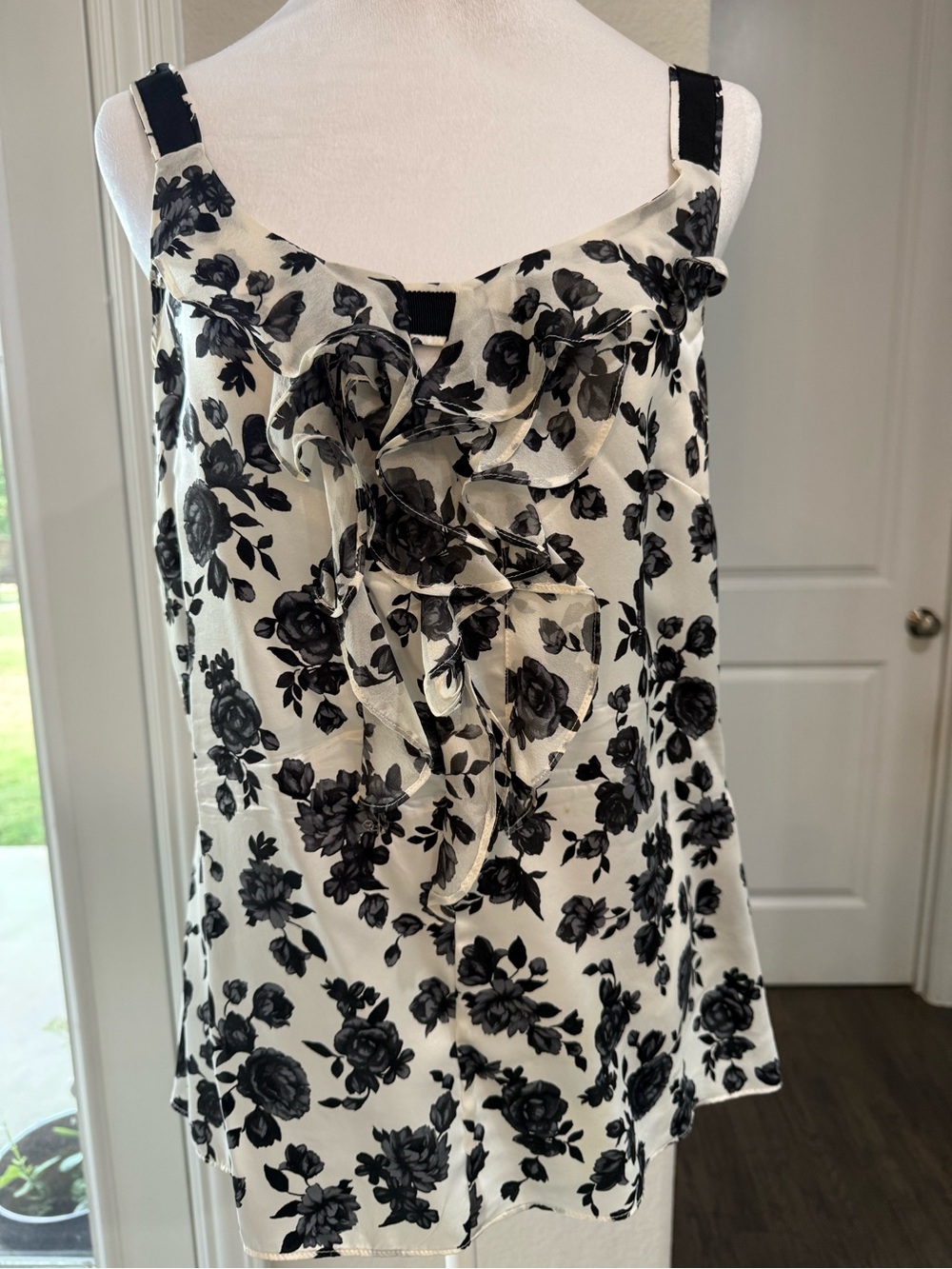 White House Black Market Black and Cream Floral Ruffle Cami Silk Size M